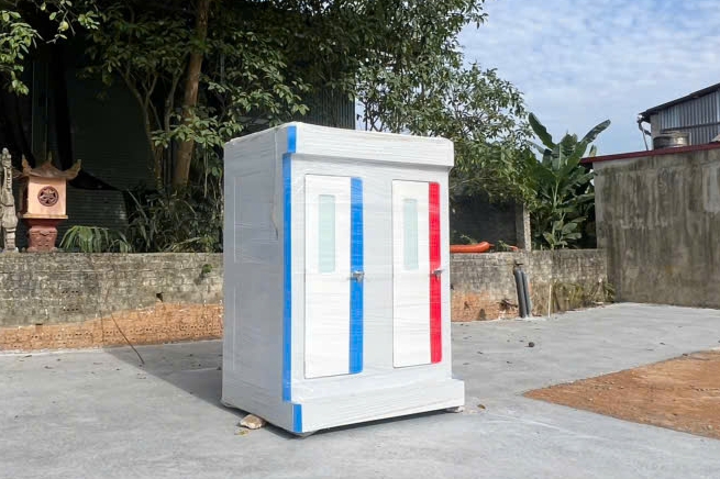 Nhà vệ sinh composite lắp cho trạm sạc xe điện